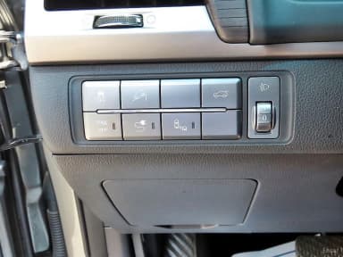 G4 Rexton