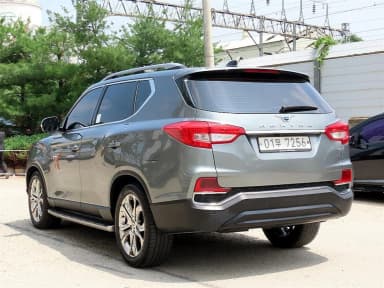 G4 Rexton