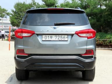 G4 Rexton