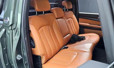 Rexton Sports Khan