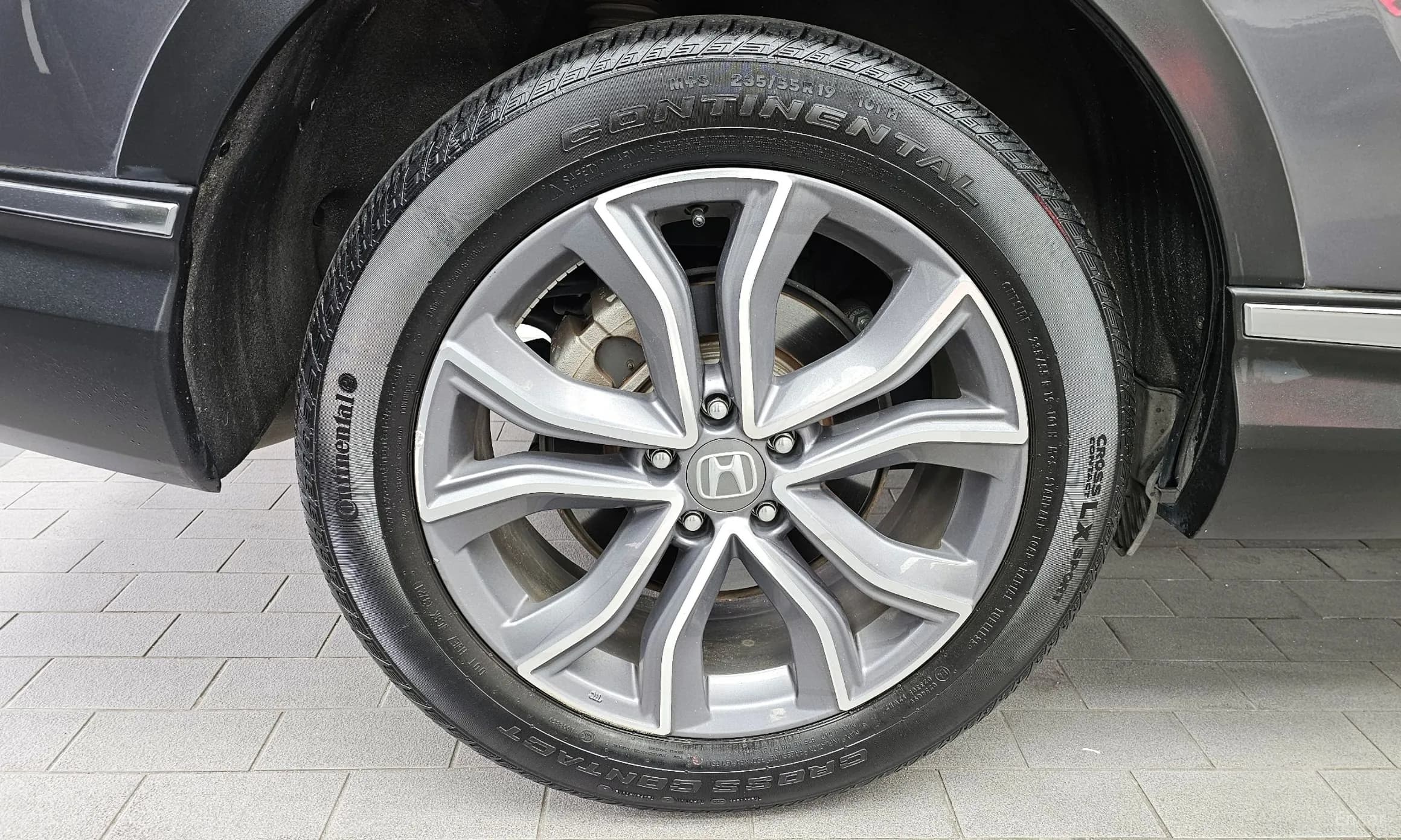 CR-V 5th generation