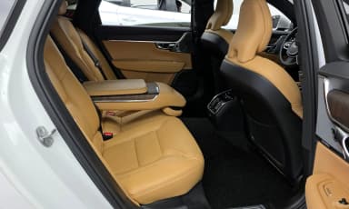 S90