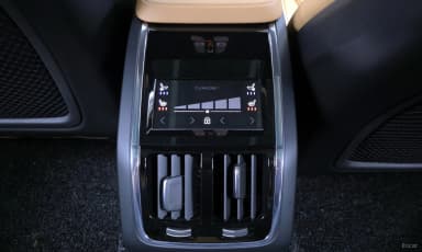 S90