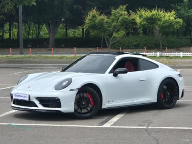 911 (992)