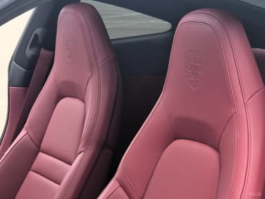 911 (992)