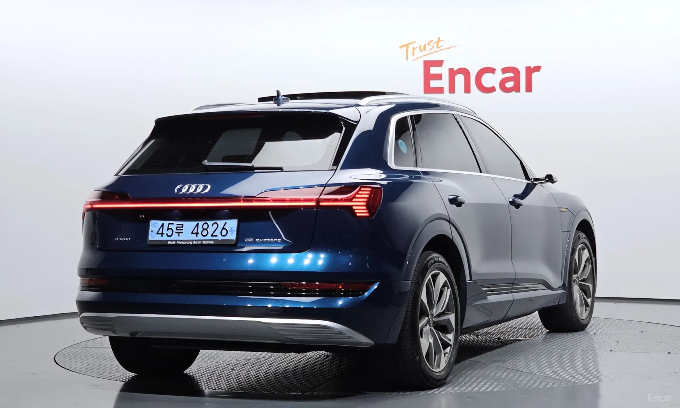e-tron