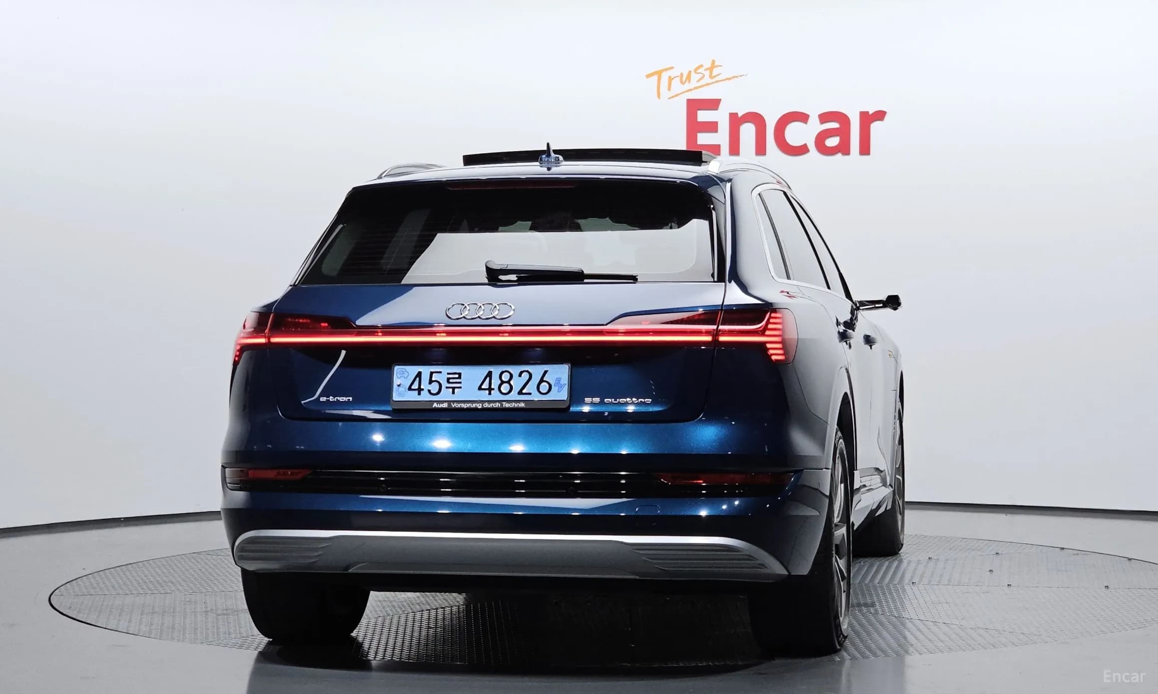 e-tron