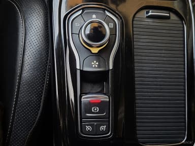 SM6