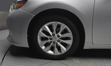 New ES300h