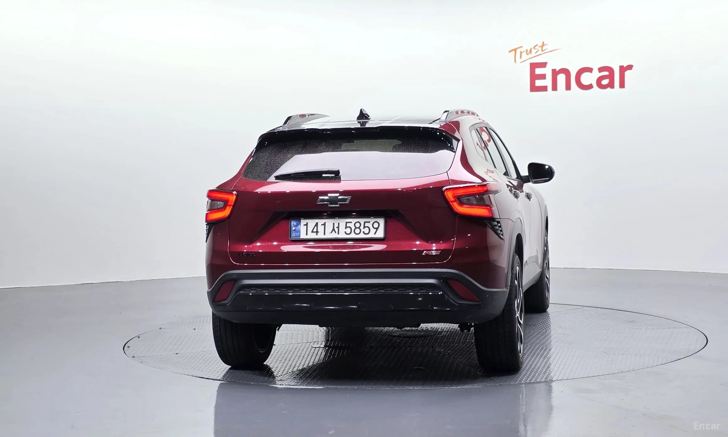 Trax Crossover