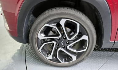 Trax Crossover
