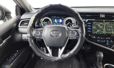 Camry (XV70)