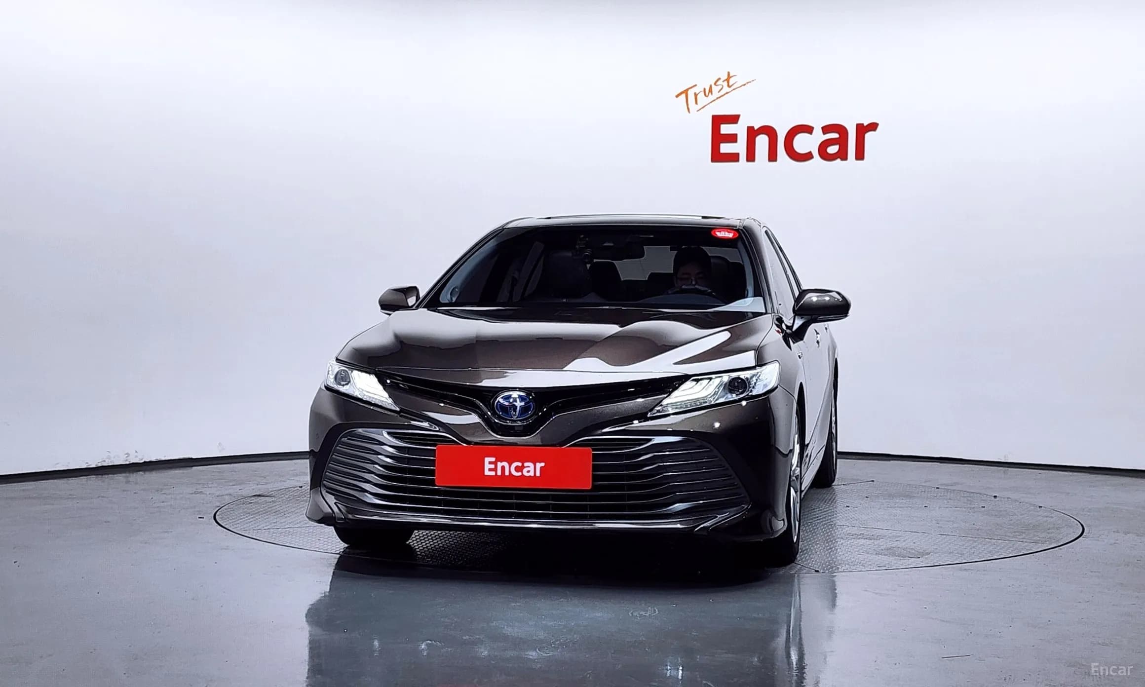 Camry (XV70)