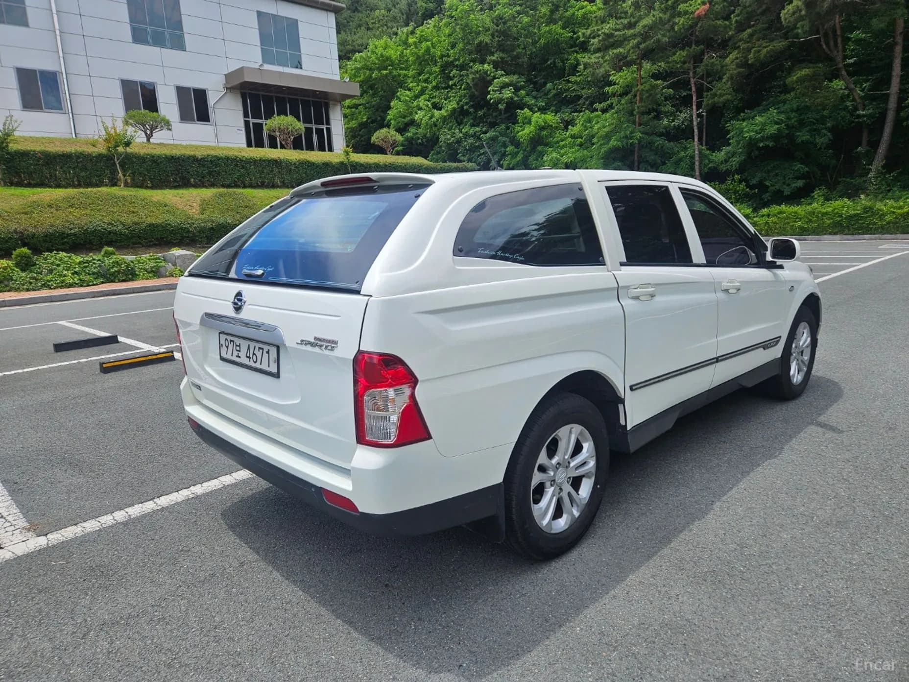 Korando Sports