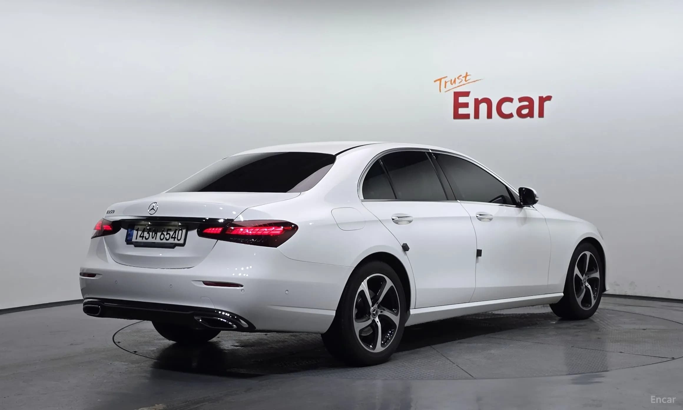E-Class W213