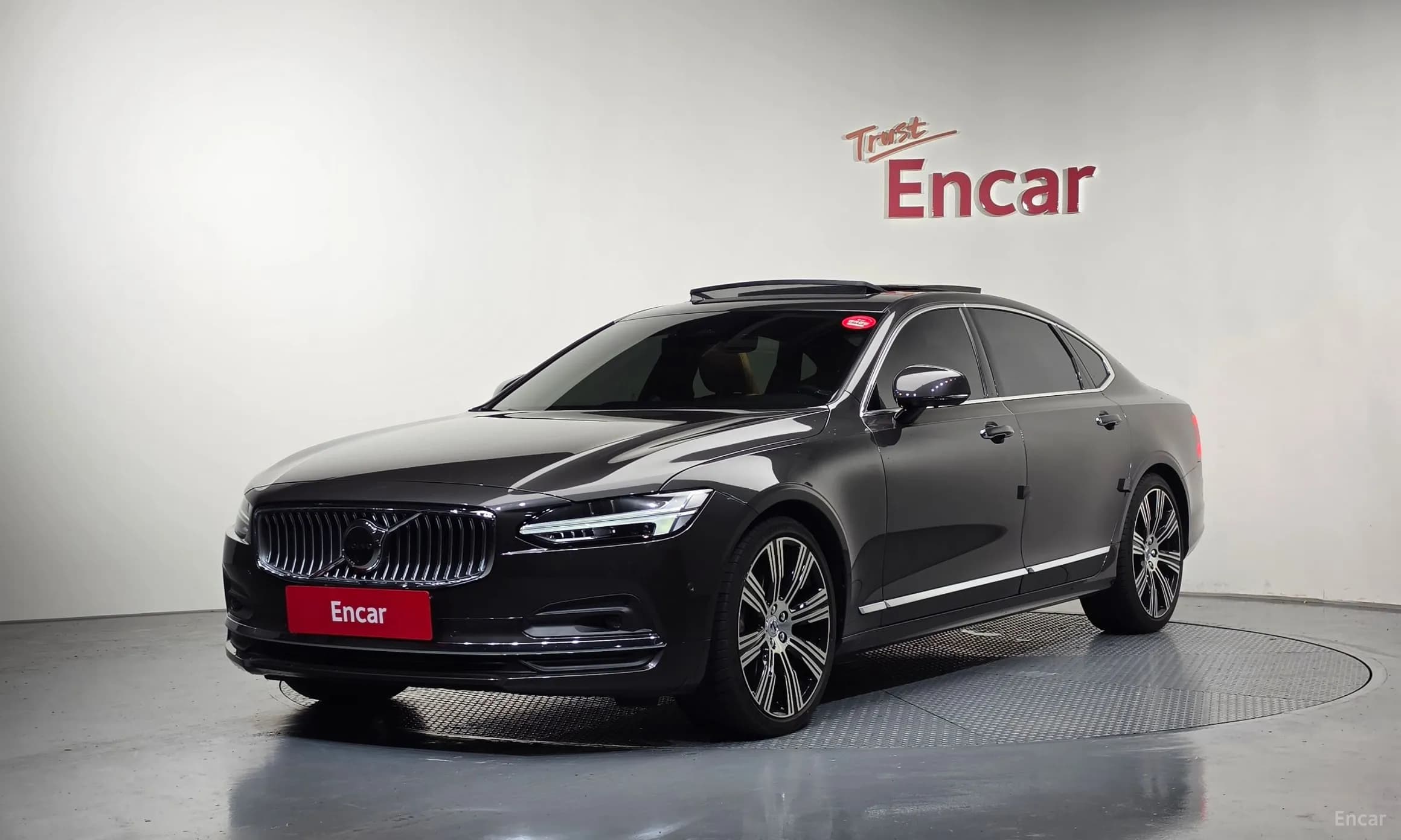 S90