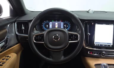 S90