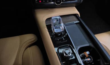 S90