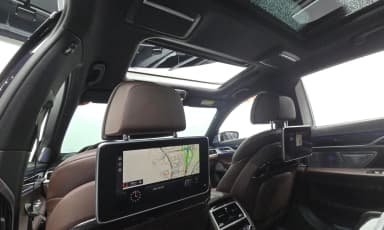 7 Series (G11)