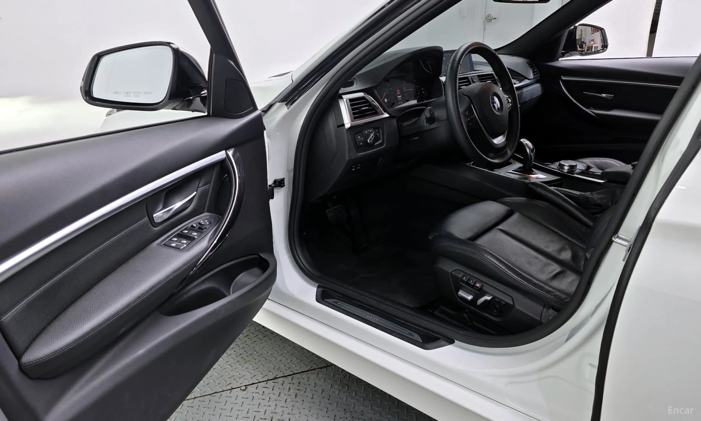 3 Series (F30)