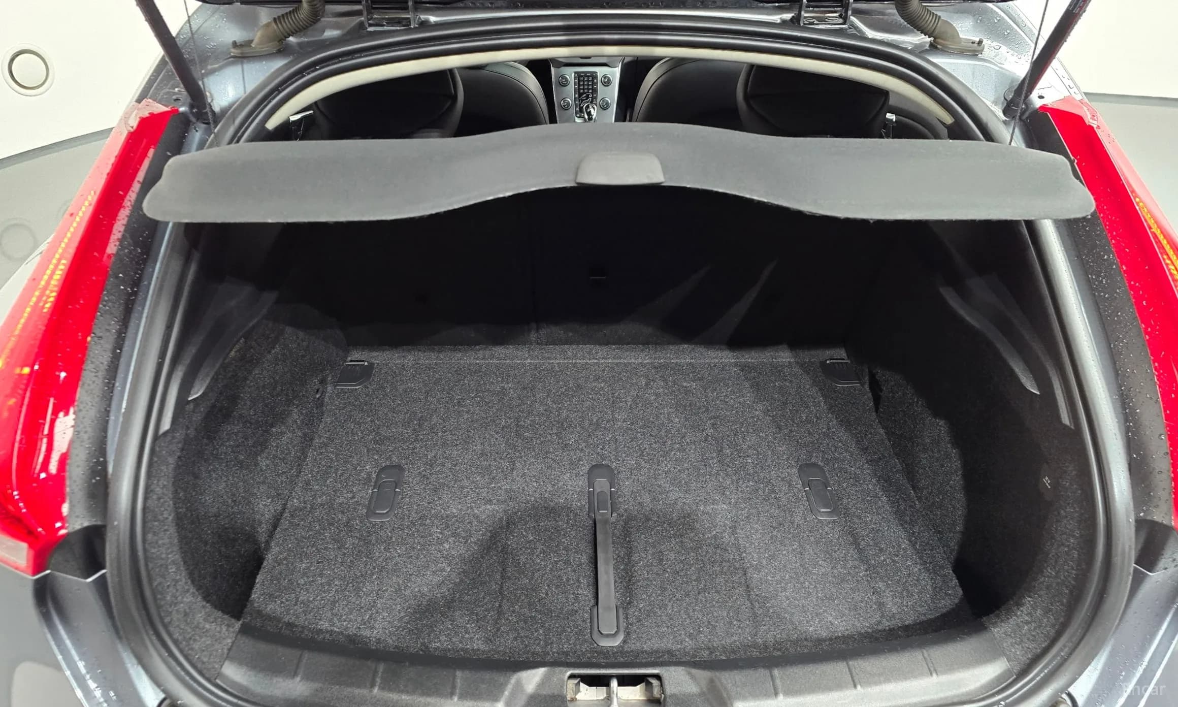 V40