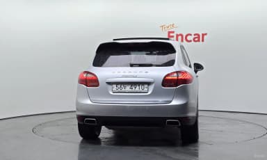 New Cayenne