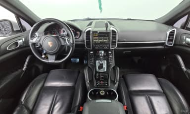 New Cayenne