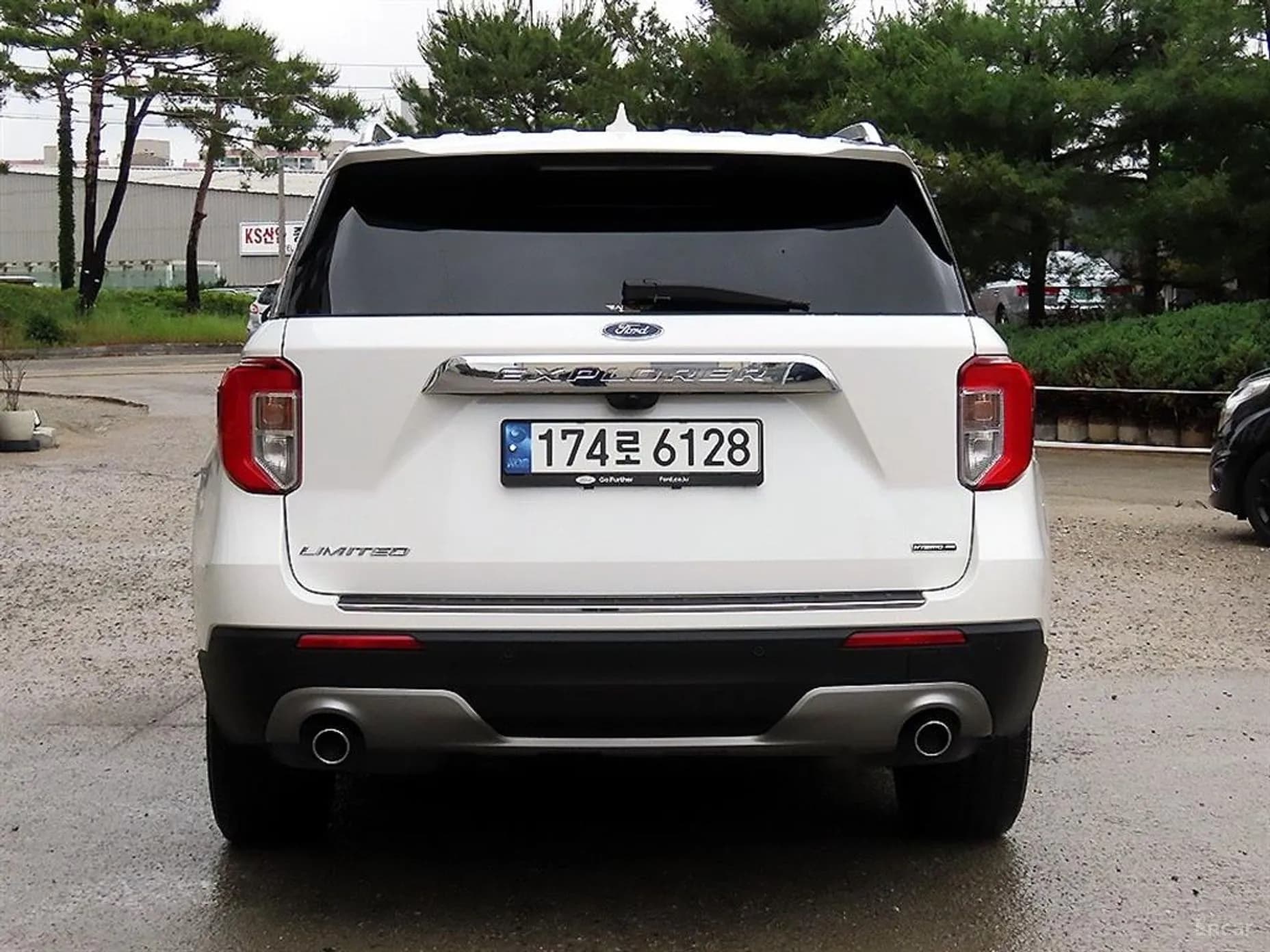 Explorer 6th Generation