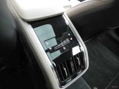 S90