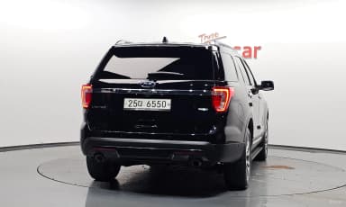 Explorer
