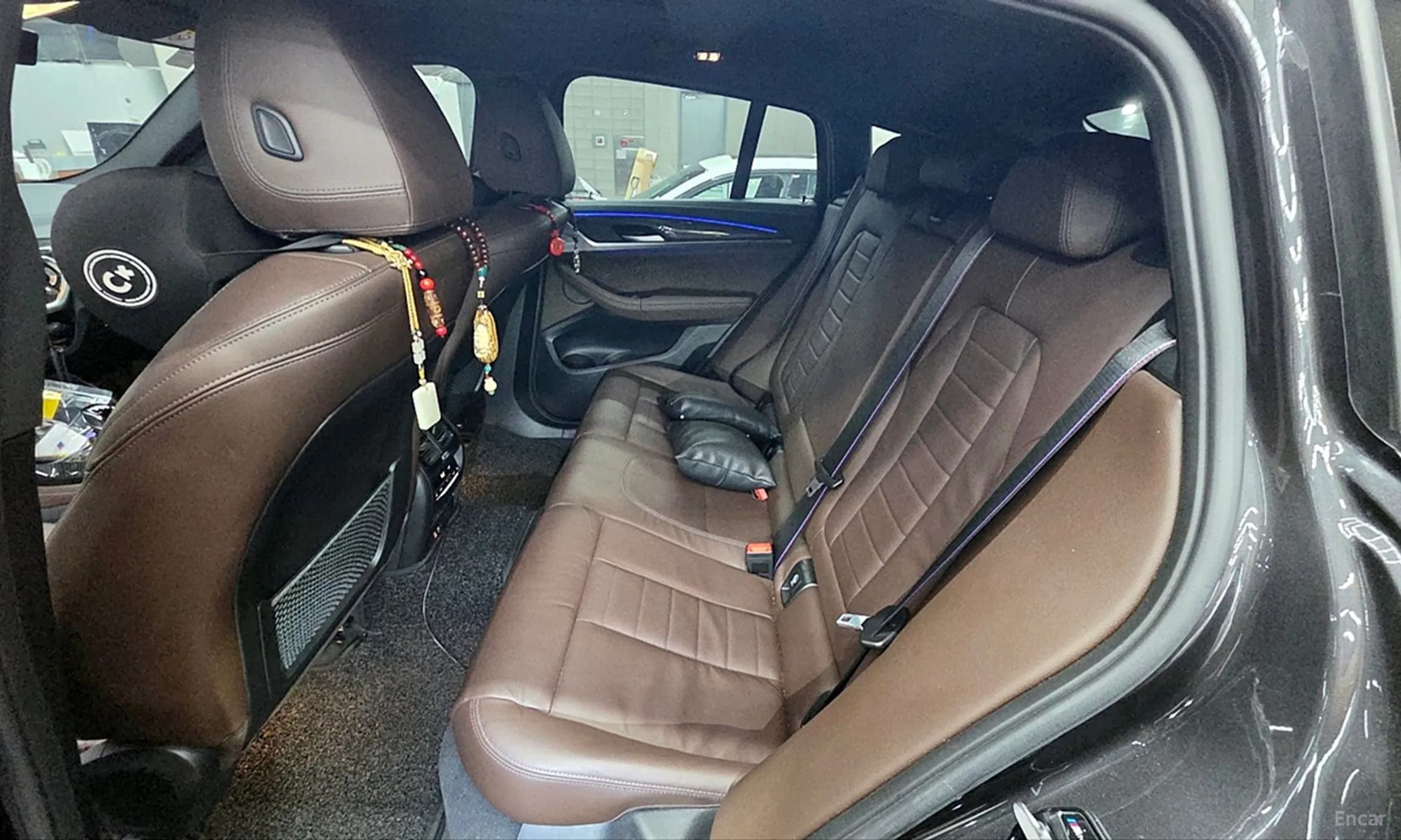 X4 (G02)