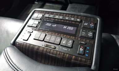 LS600hL