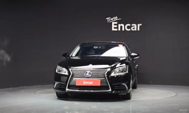 LS600hL