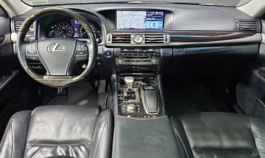 LS600hL