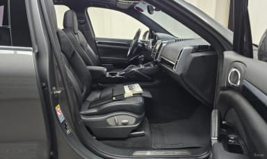 New Cayenne