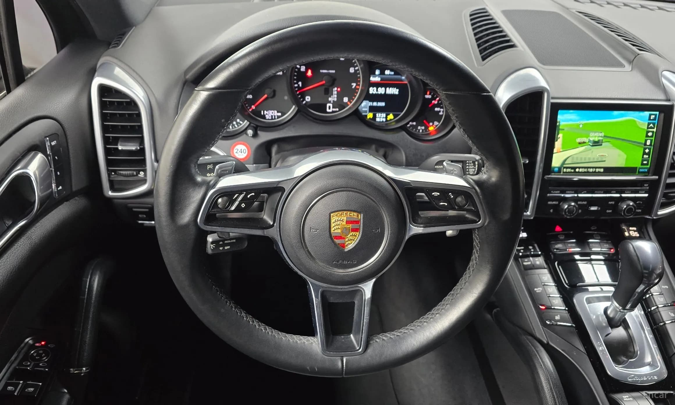 New Cayenne