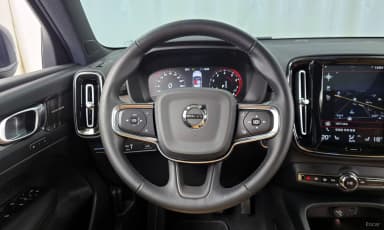 XC40
