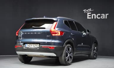 XC40
