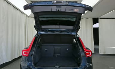 XC40