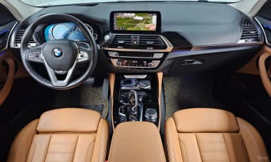 X4 (G02)