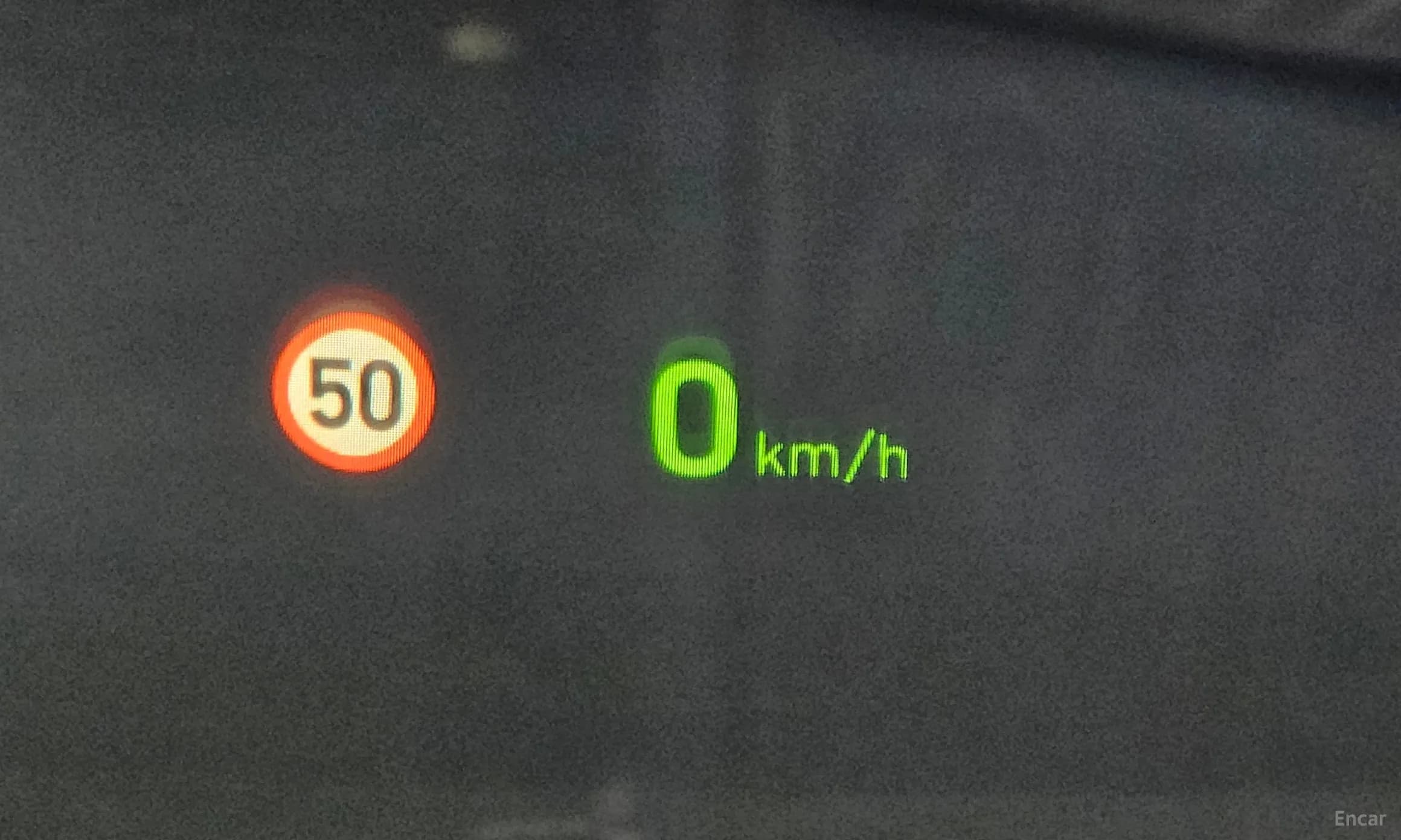 EQ900