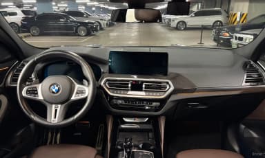 X4 (G02)