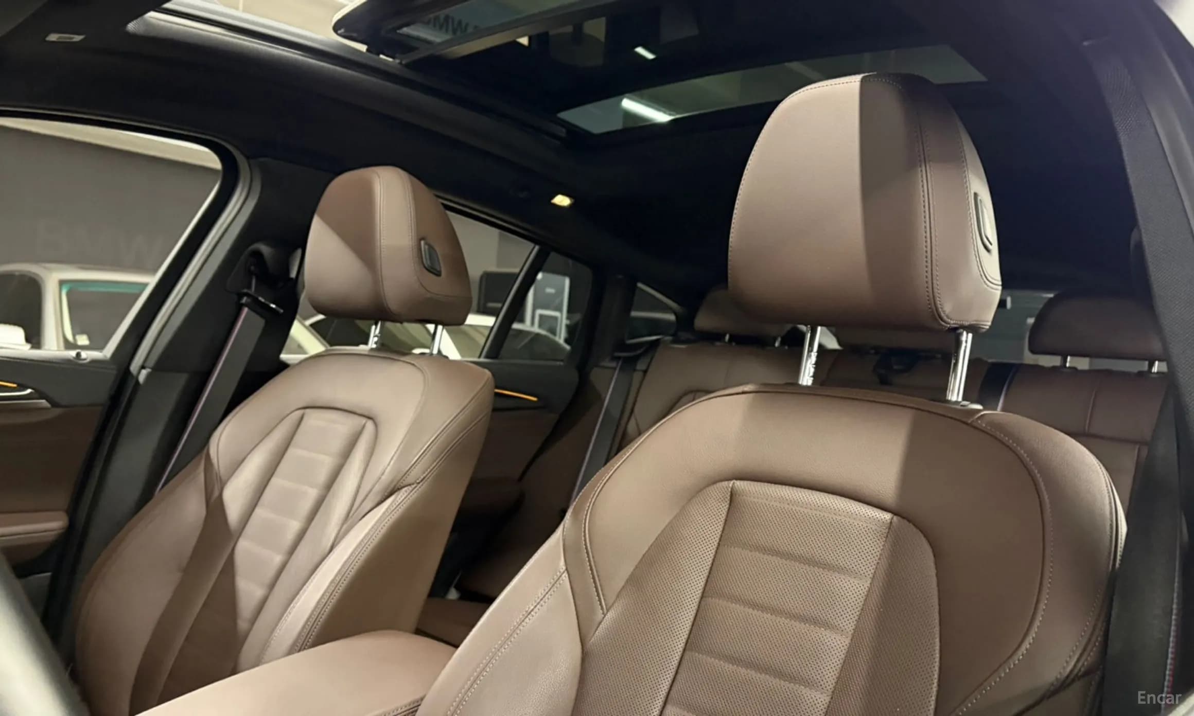 X4 (G02)