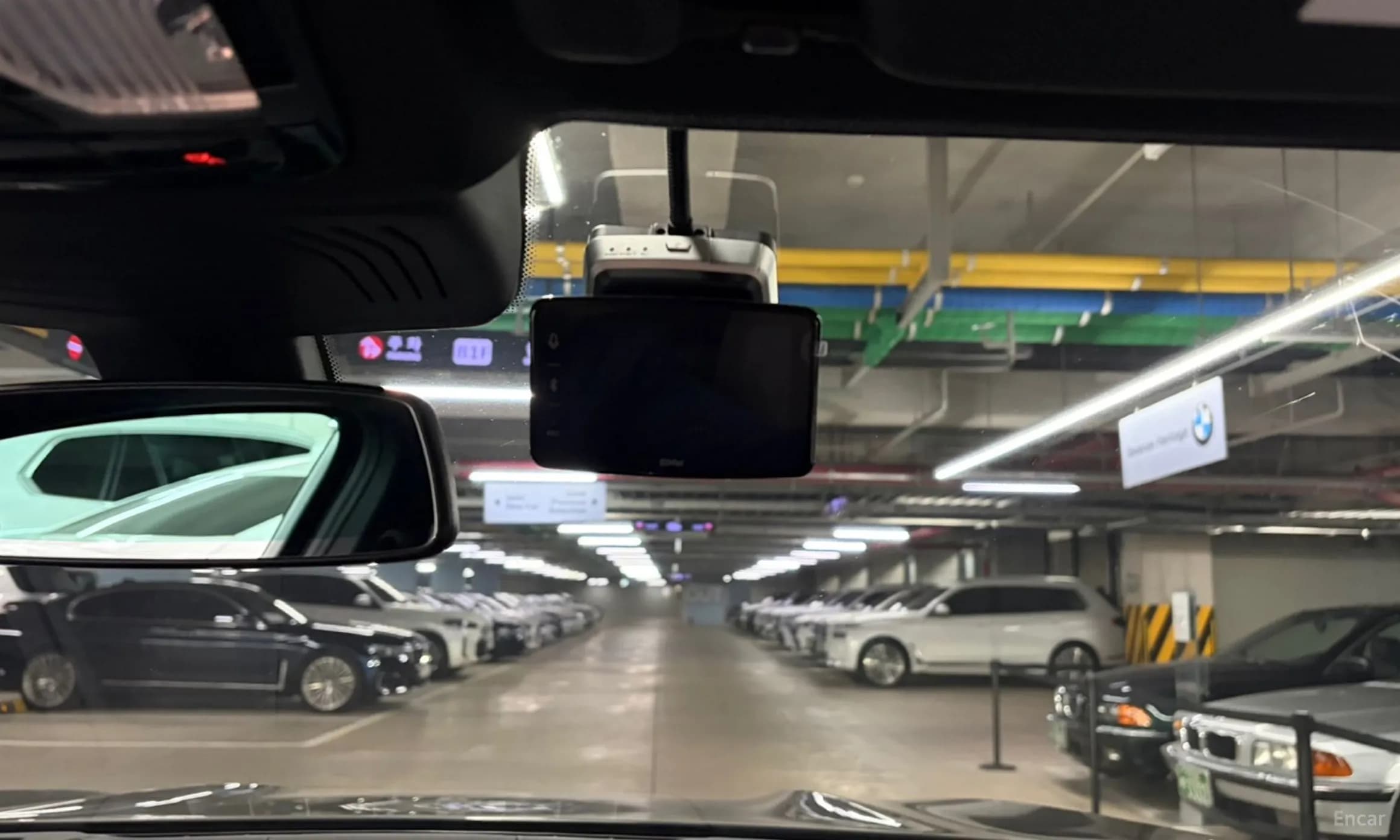 X4 (G02)