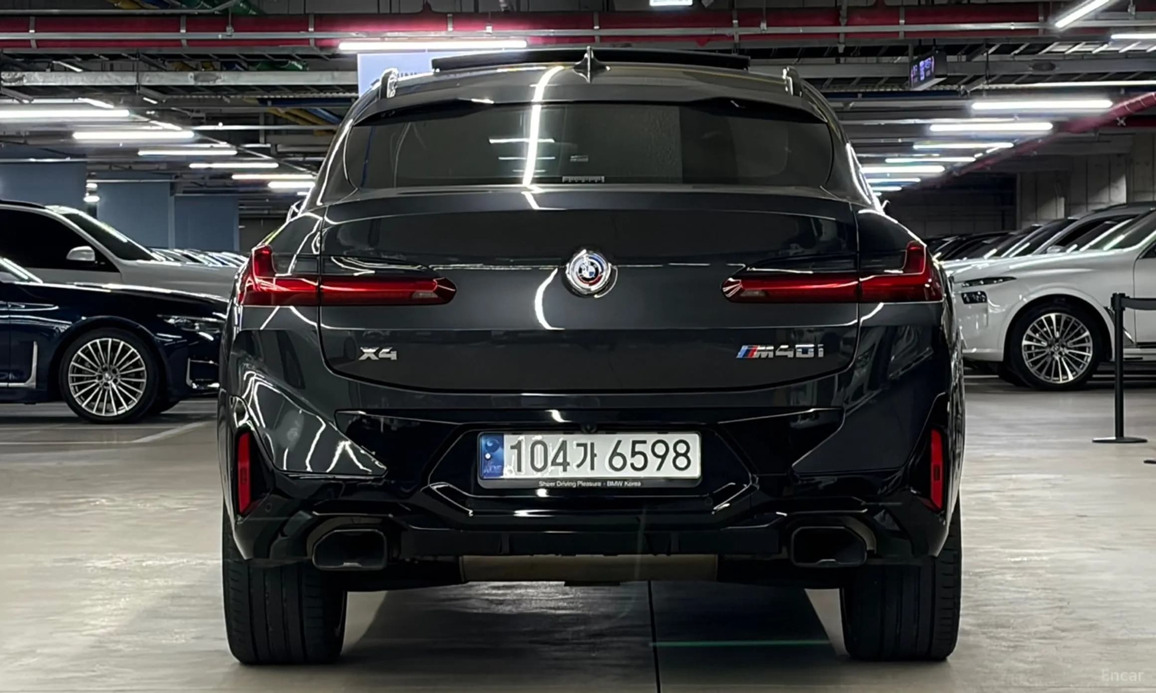 X4 (G02)