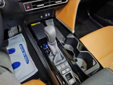 Camry (XV80)