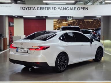 Camry (XV80)