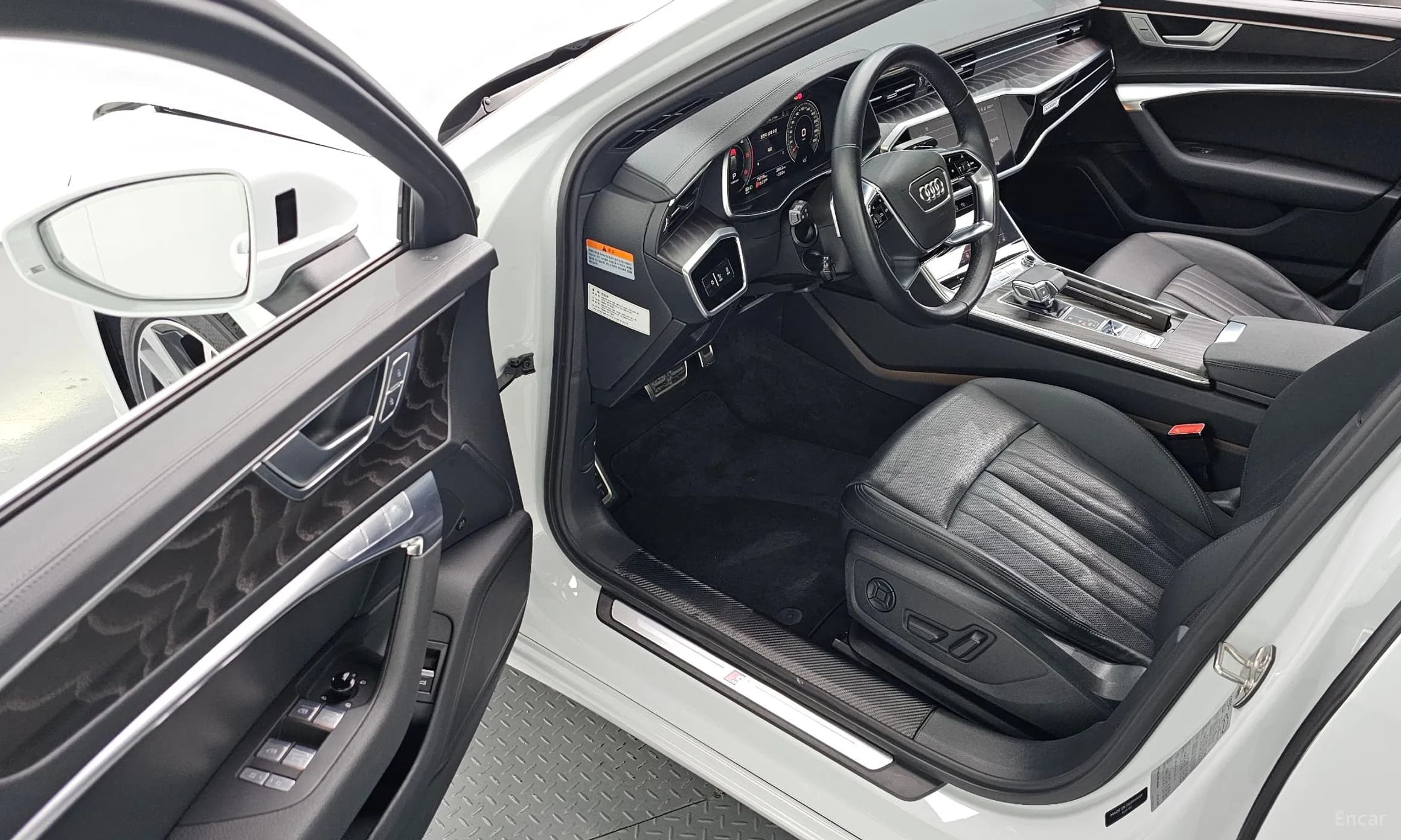 A6 (C8)