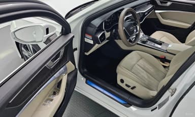 A6 (C8)