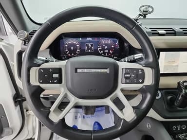 Defender (L663)